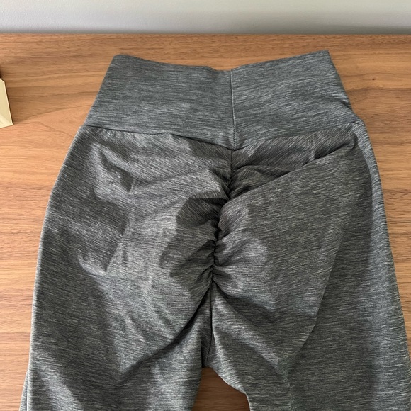 Booty boosting scrunched seamless leggings - Picture 4 of 4